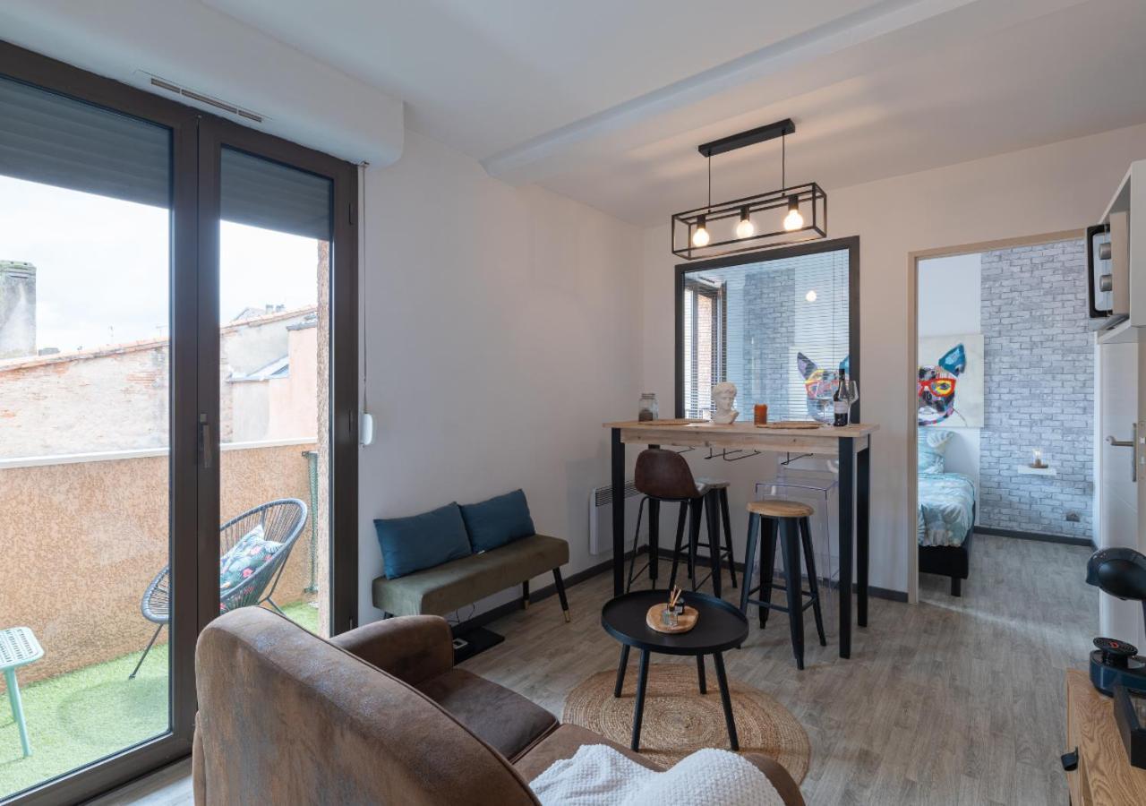 Cachette Chic A Apartment *